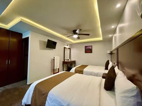 Luxury Tek Büyük Yataklı Oda, 2 Çift Kişilik Yatak