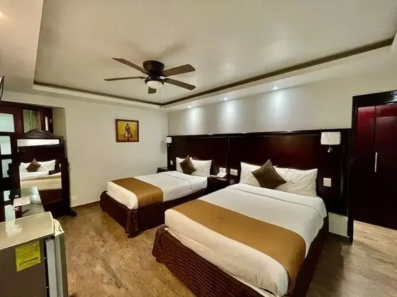 Luxury Tek Büyük Yataklı Oda, 2 Çift Kişilik Yatak