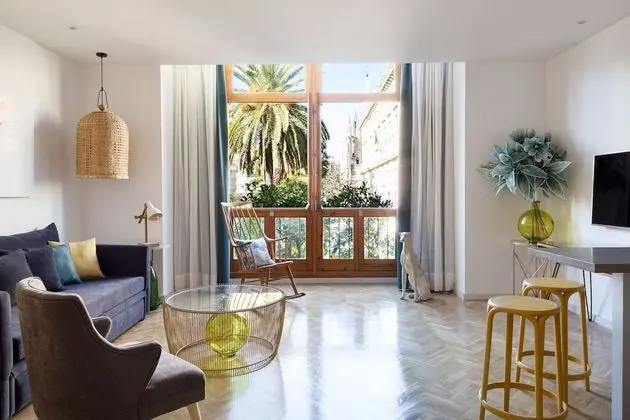 City Çatı Katı (Loft)