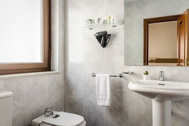 Tek Büyük veya İki Ayrı Yataklı Oda