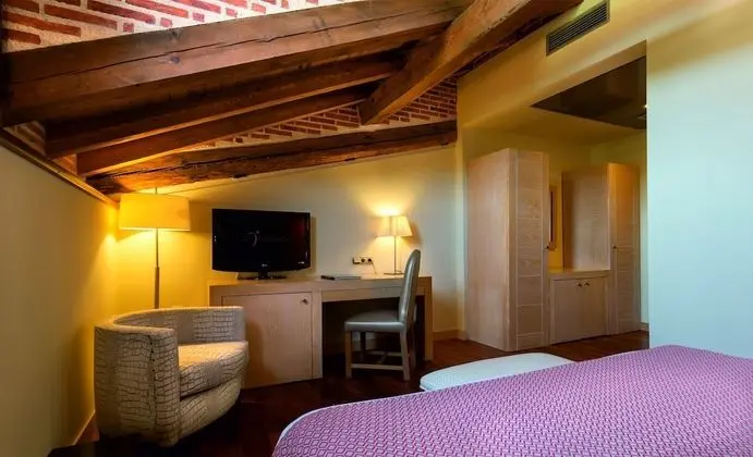 Tek Büyük Yataklı Oda, Sıcak Su Küveti, Dağ Manzaralı