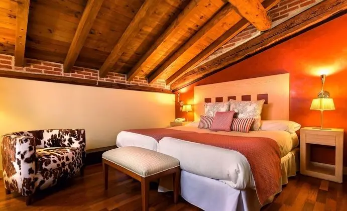 Tek Büyük Yataklı Oda, Sıcak Su Küveti, Dağ Manzaralı