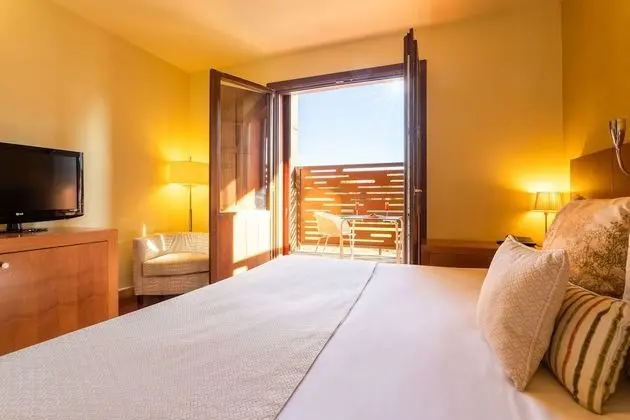 Üç Kişilik Oda, Sıcak Su Küveti (2 adults +1 child)