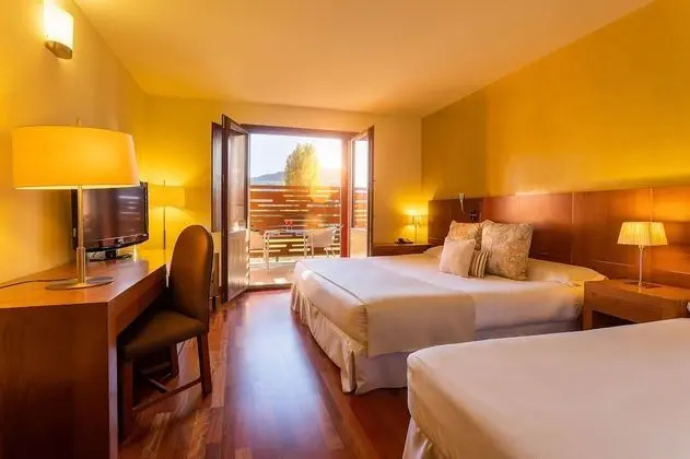 Üç Kişilik Oda, Sıcak Su Küveti (2 adults +1 child)