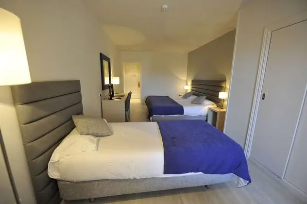 Üç Kişilik Oda, 3 Tek Kişilik Yatak (3 adults)