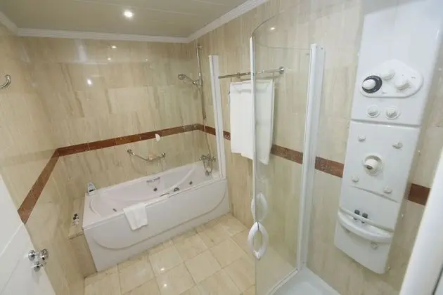 Executive Tek Büyük Yataklı Oda