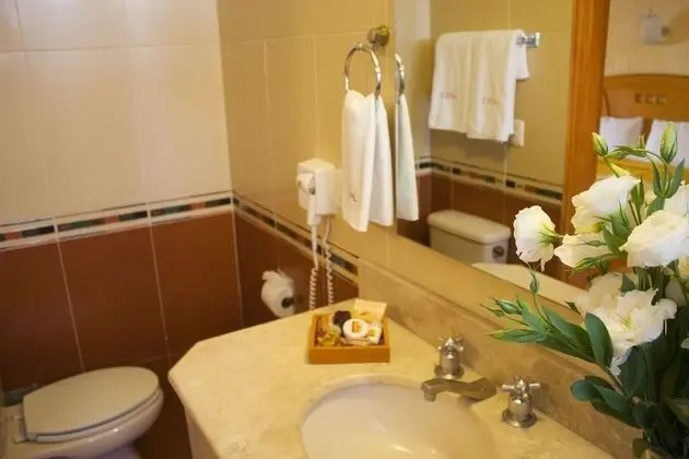 Standard Oda, 2 Çift Kişilik Yatak