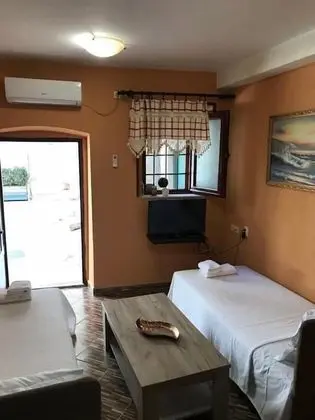Economy İki Ayrı Yataklı Oda
