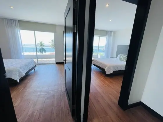 2 Bedroom Panorama