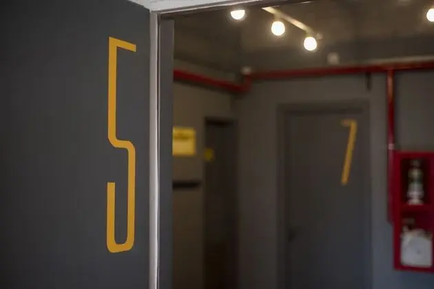 Ortak Ranzalı Oda, Karma Ranzalı Oda, Özel Banyo (4 people)