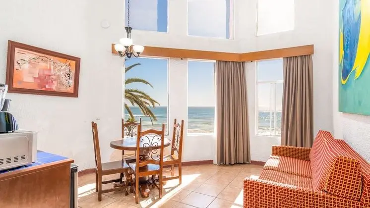 1 Bedroom Villa 2nd Floor, Ocean Front