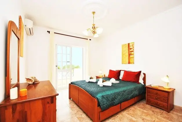 Villa, 3 Yatak Odası, Kişiye Özel Havuzlu, Deniz Manzaralı