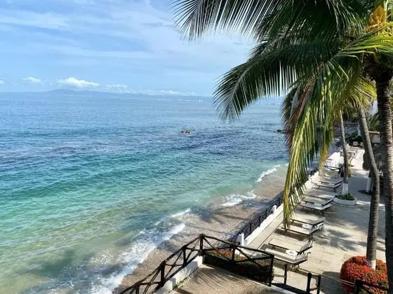 2 Bedroom Suite Oceanfront