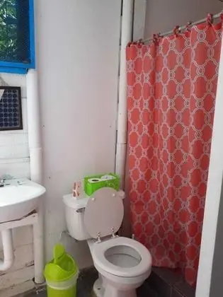 Tek Büyük Yataklı Oda, 1 Büyük (Queen) Boy Yatak, Ortak Banyo