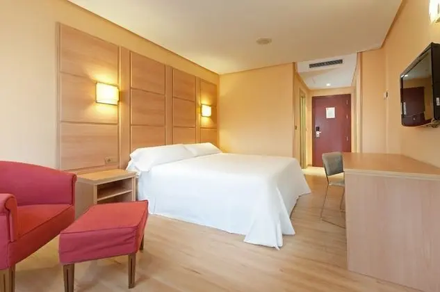 Superior Oda, 1 Büyük (Queen) Boy Yatak