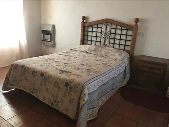 Tek Büyük Yataklı Oda, 2 Çift Kişilik Yatak