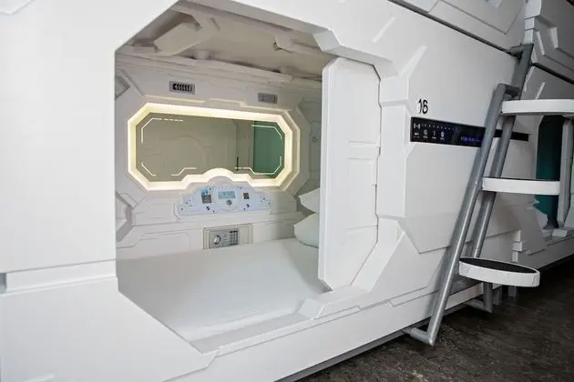 Basic Ortak Ranzalı Oda, Ortak Banyo