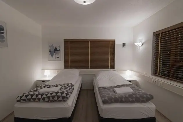 Tek Büyük veya İki Ayrı Yataklı Oda