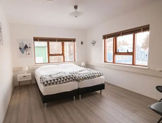 Tek Büyük veya İki Ayrı Yataklı Oda