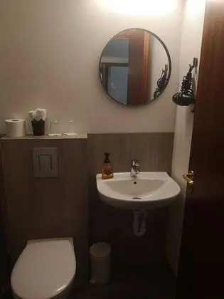 Basic Tek Büyük veya İki Ayrı Yataklı Oda, Özel Banyo