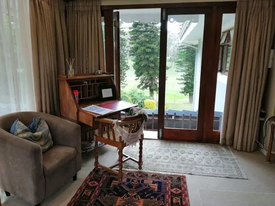 Tek Büyük Yataklı Oda, 1 Çift Kişilik Yatak, Sigara İçilmez, Havuz Manzaralı