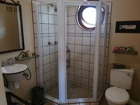 Tek Büyük Yataklı Oda, 1 Çift Kişilik Yatak, Sigara İçilmez, Havuz Manzaralı