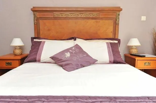 Comfort Tek Büyük Yataklı Oda (Lavande)