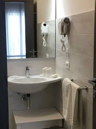 Basic Tek Büyük Yataklı Oda, Bahçe Manzaralı