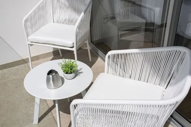 Tek Büyük Yataklı Oda, Teras