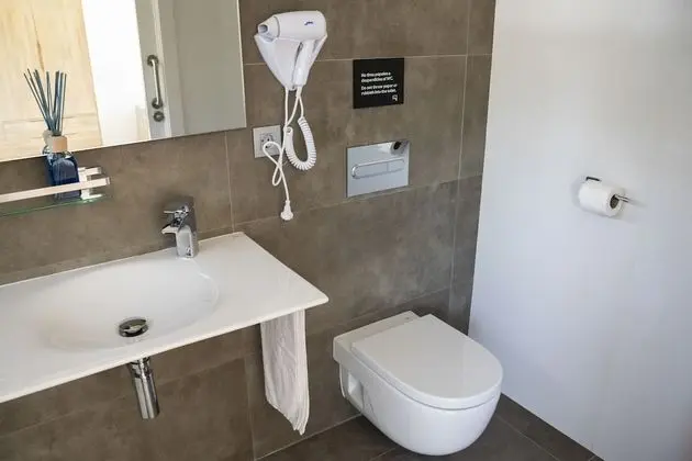 Tek Büyük Yataklı Oda, Teras