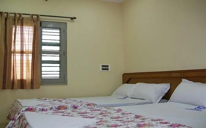 Standard Üç Kişilik Oda, Birden Çok Yatak, Şehir Manzaralı