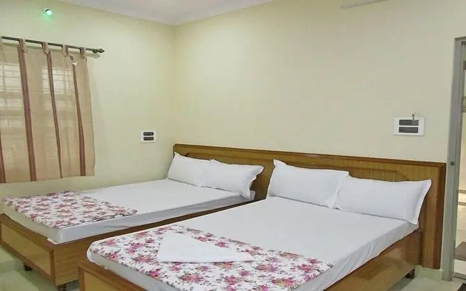 Standard Üç Kişilik Oda, Birden Çok Yatak, Şehir Manzaralı
