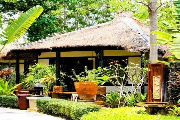 Superior Cabana