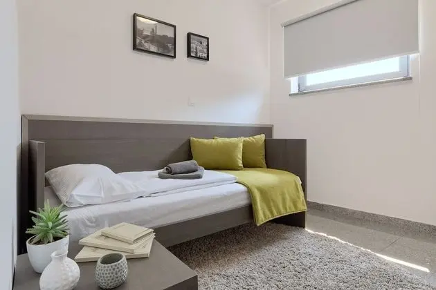 Tek Kişilik Oda, 1 Tek Kişilik Yatak