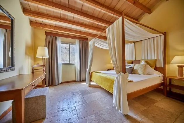 Garden Suite
