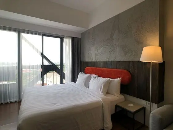 Deluxe Oda, 1 Büyük (Queen) Boy Yatak, Balkon