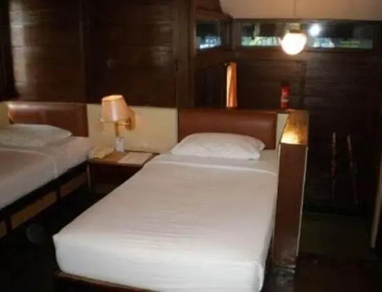 Standard Oda (Floating- Free round trip boat transf)