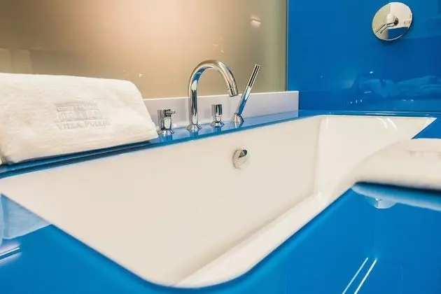 Superior Tek Büyük veya İki Ayrı Yataklı Oda