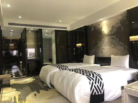 Tek Büyük Yataklı Oda, 1 Çift Kişilik Yatak, Küvet