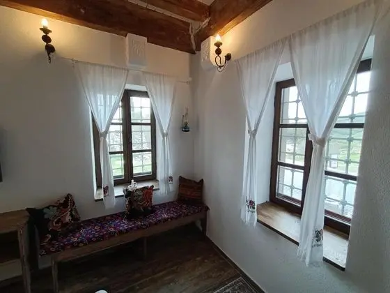 Begonvil Oda, Deniz Manzaralı, Giriş Katı