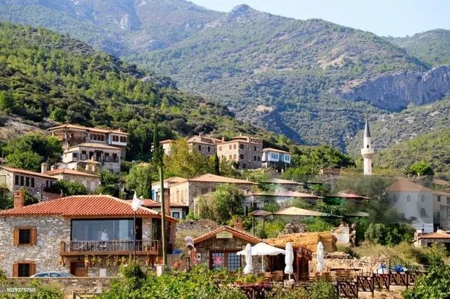 Begonvil Oda, Deniz Manzaralı, Giriş Katı