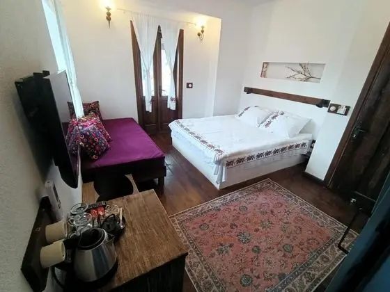 Lavanta Oda, Deniz Manzaralı, Balkonlu