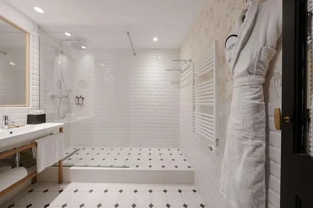Deluxe Tek Büyük Yataklı Oda, Şehir Manzaralı