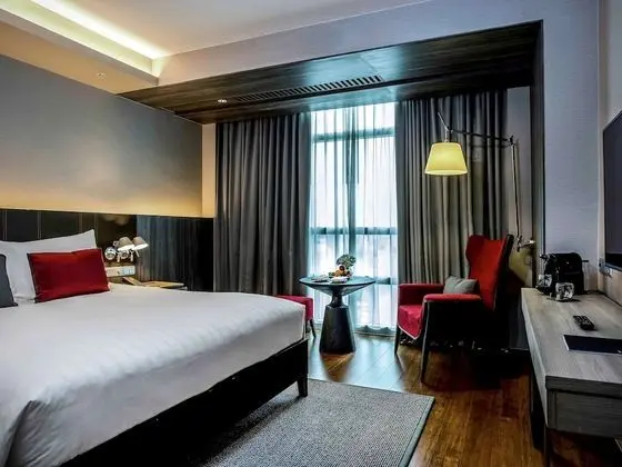 Executive Oda, 1 En Büyük (King) Boy Yatak, Business Dinlenme Salonu Kullanımı (High Floor)