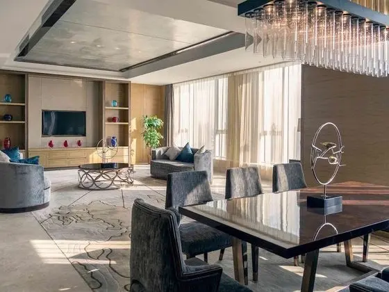 Süit, 1 En Büyük (King) Boy Yatak