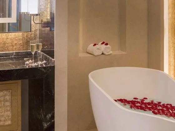 Süit, 1 En Büyük (King) Boy Yatak