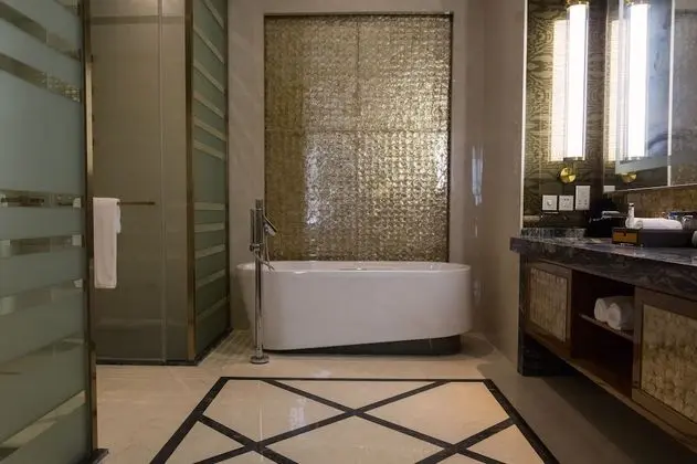 Süit, 1 En Büyük (King) Boy Yatak