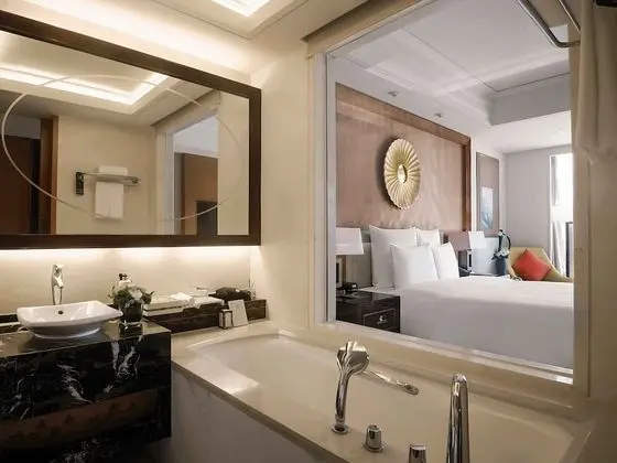 Deluxe Oda, 1 En Büyük (King) Boy Yatak, Balkon, Nehir Manzaralı