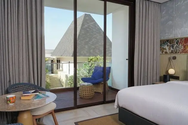 Deluxe Oda, 1 En Büyük (King) Boy Yatak, Balkon, Bahçeli