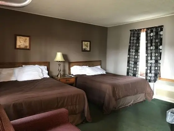 Basic Tek Büyük Yataklı Oda, 2 Çift Kişilik Yatak, Buzdolabı ve Mikrodalga, Avlu Manzaralı